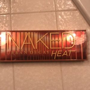 Naked urban decay heat palette
